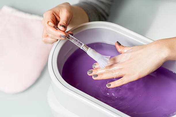 How long does a Paraffin Wax Manicure last?