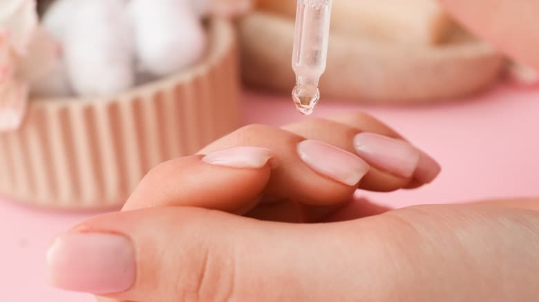 What is a Hot Oil Manicure?