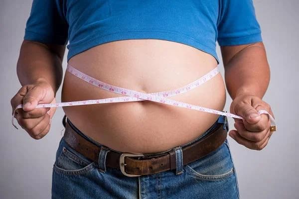 What are the risks associated with gastric bypass surgery?