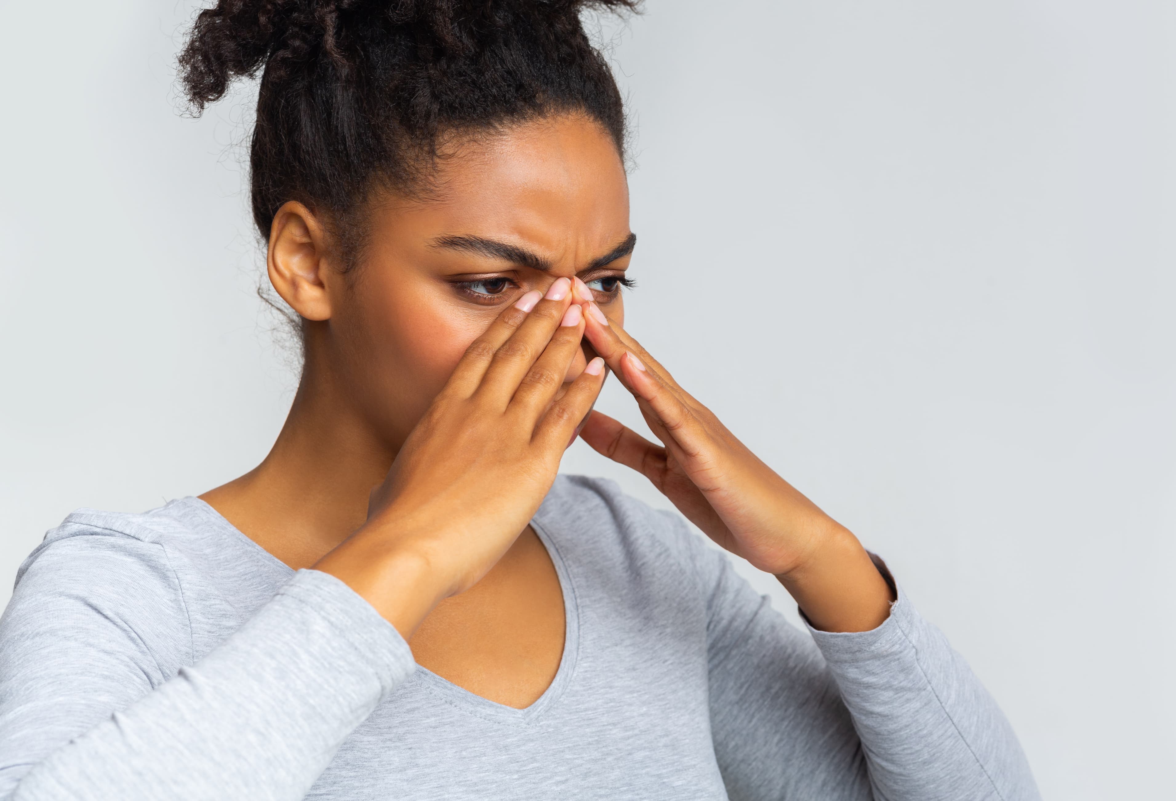 What are the risk factors for sinusitis?