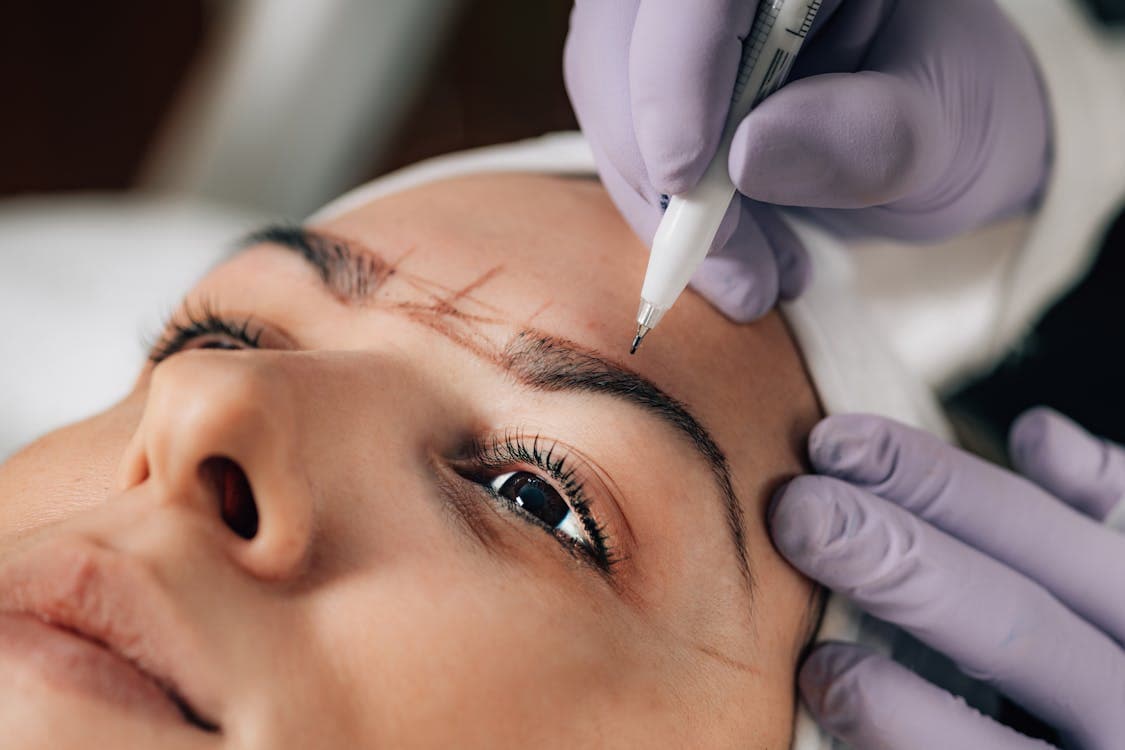 What is Eyebrow Tattooing?