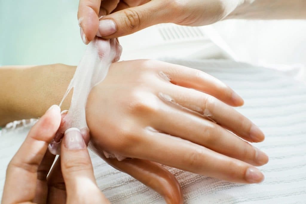 What are the benefits of Paraffin Wax Manicure?