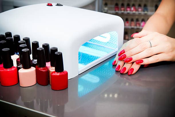 What are the benefits of Gel Manicure?
