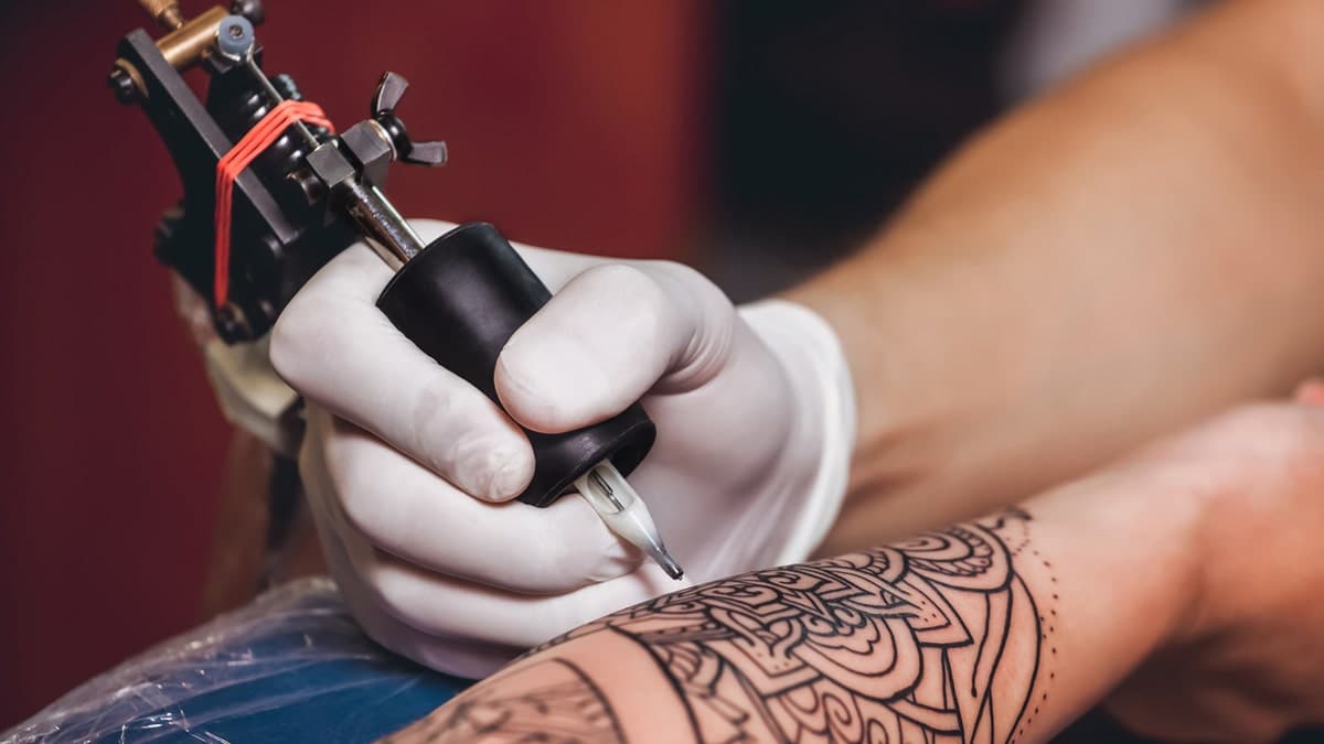 What are the different styles of tattoo?