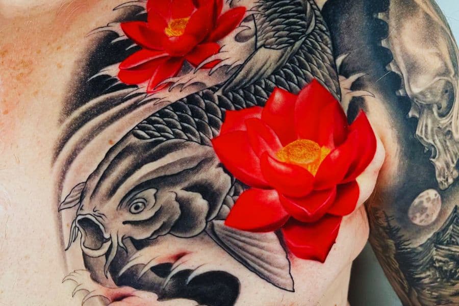 What are the risks of getting a tattoo?