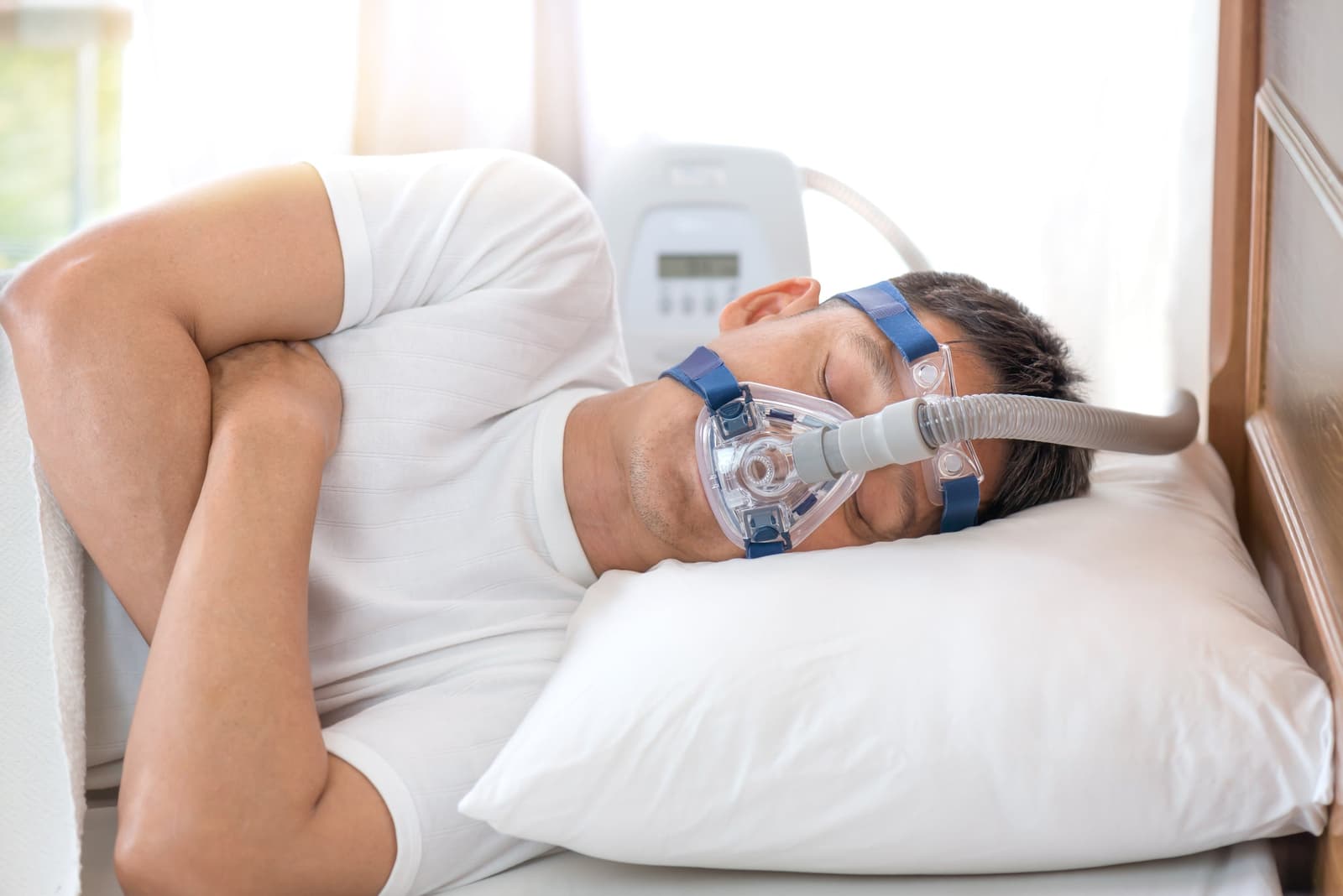 What are the treatment options for snoring?